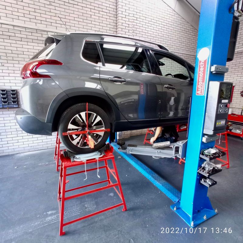 Workshop image mb-four-wheel-alignment