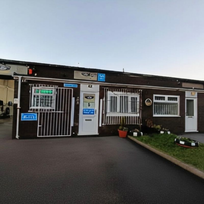 Workshop image garage-front